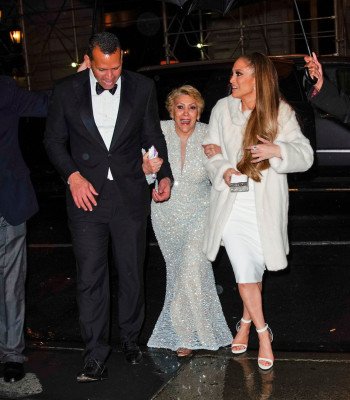 Jennifer Lopez pic #1032205