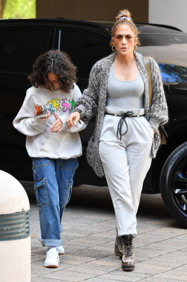 photo 4 in Jennifer Lopez gallery [id1208381] 2020-03-20 00:00:00