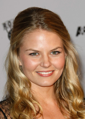 Jennifer Morrison pic #220017