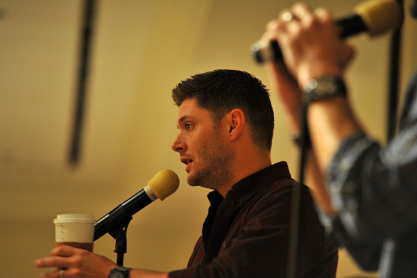 photo 12 in Jensen Ackles gallery [id645411] 2013-11-08 00:00:00