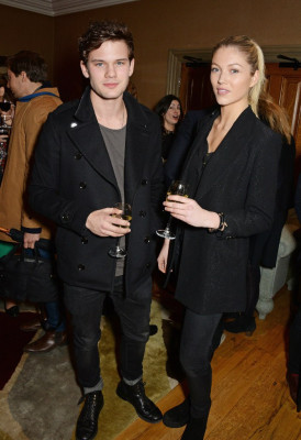 Jeremy Irvine pic #713184