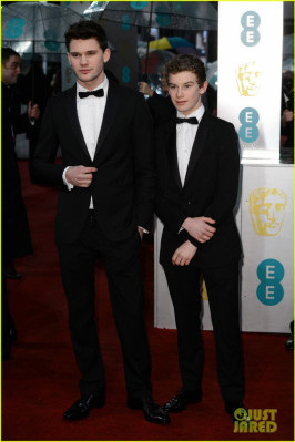 Jeremy Irvine pic #717753