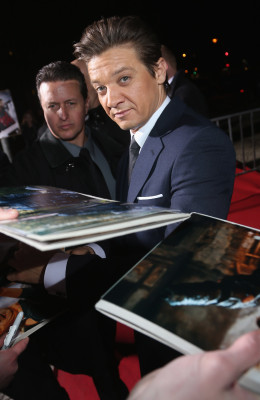 Jeremy Renner pic #582809