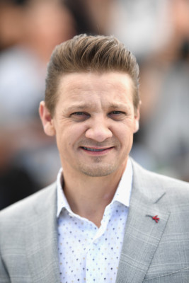 photo 25 in Jeremy Renner gallery [id936050] 2017-05-22 00:00:00
