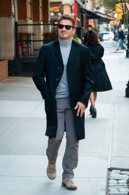 photo 6 in Jeremy Renner gallery [id809070] 2015-11-03 00:00:00