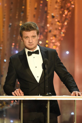 photo 19 in Jeremy Renner gallery [id838891] 2016-03-10 00:00:00