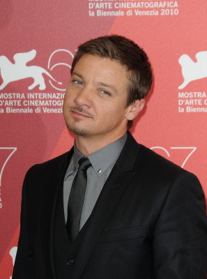 Jeremy Renner pic #613354