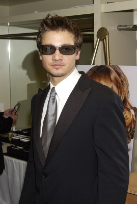 Jeremy Renner pic #591969