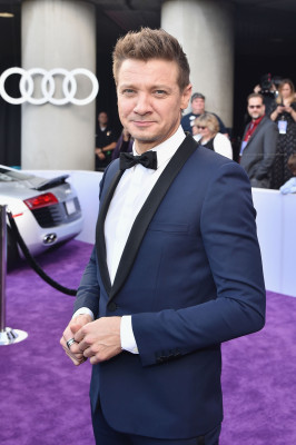 photo 4 in Jeremy Renner gallery [id1124494] 2019-04-23 00:00:00