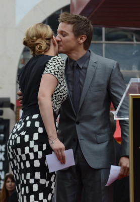Jeremy Renner pic #485813