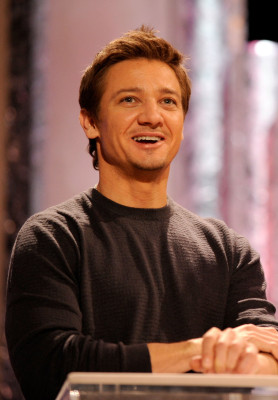 Jeremy Renner pic #419478