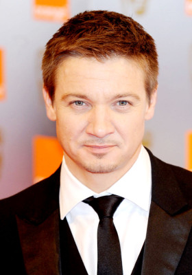 photo 3 in Jeremy Renner gallery [id271027] 2010-07-19 00:00:00