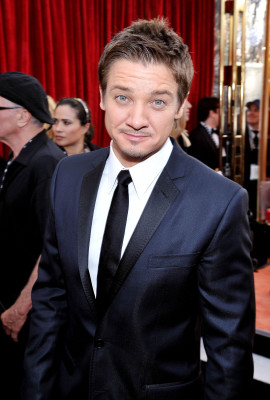 Jeremy Renner pic #374914