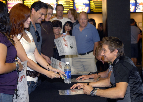 Jeremy Renner pic #421419