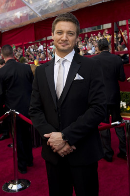 photo 12 in Jeremy Renner gallery [id270805] 2010-07-16 00:00:00