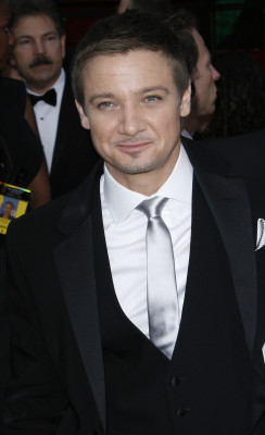 Jeremy Renner pic #596389