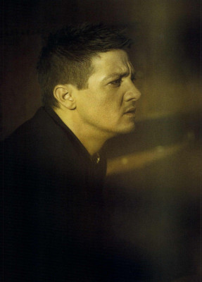 Jeremy Renner pic #332756
