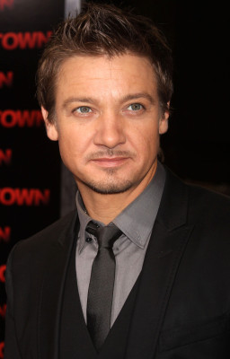 Jeremy Renner pic #604370