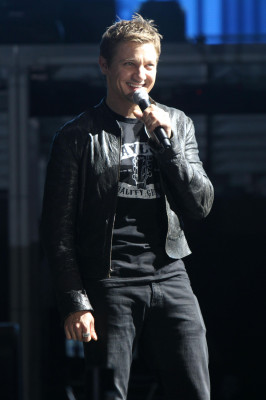 Jeremy Renner pic #615512