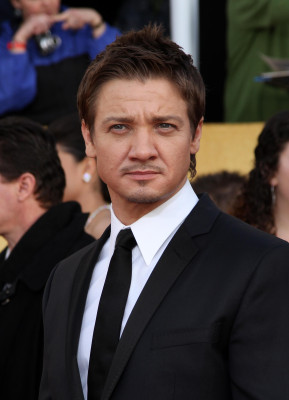 Jeremy Renner pic #615398