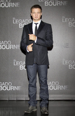 Jeremy Renner pic #529442