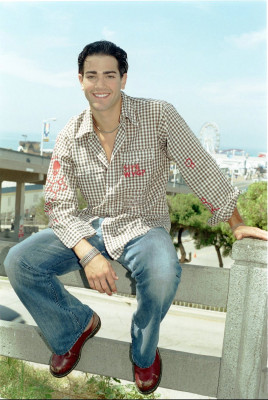 photo 23 in Jesse Metcalf gallery [id310997] 2010-12-01 00:00:00