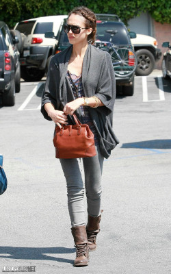 Jessica Alba pic #250663