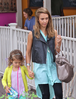 Jessica Alba pic #526804