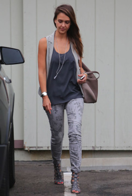 Jessica Alba pic #525338