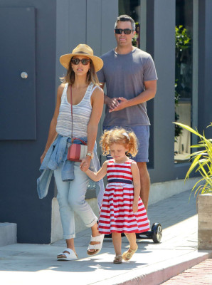Jessica Alba pic #788173