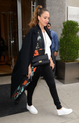Jessica Alba pic #980273