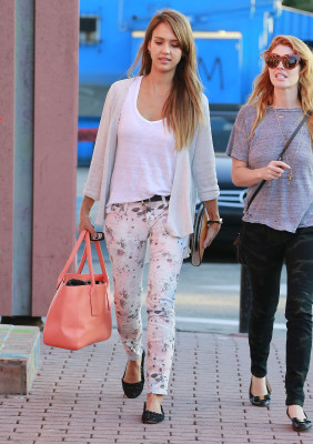 Jessica Alba pic #695620