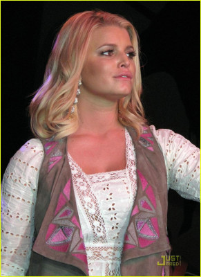 Jessica Simpson pic #154241