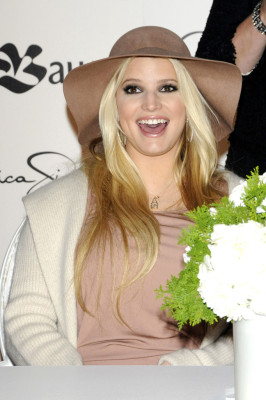 Jessica Simpson pic #427802