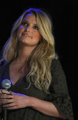 Jessica Simpson pic #191090