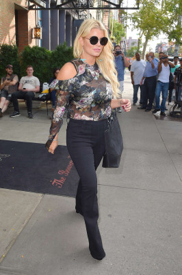 photo 15 in Jessica Simpson gallery [id878392] 2016-09-23 00:00:00