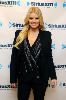 photo 14 in Jessica Simpson gallery [id313031] 2010-12-06 00:00:00
