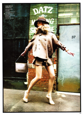 photo 3 in Jessica Stam gallery [id318177] 2010-12-23 00:00:00