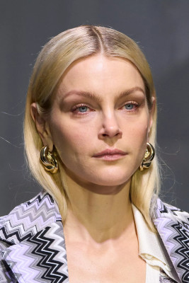 photo 11 in Jessica Stam gallery [id1366356] 2025-02-23 00:00:00