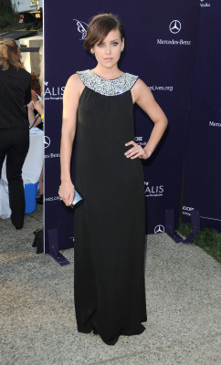 Jessica Stroup pic #263928