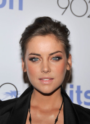 Jessica Stroup pic #305622