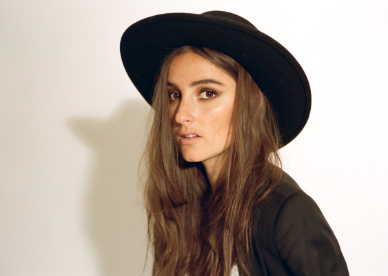 Jillian Banks pic #732013
