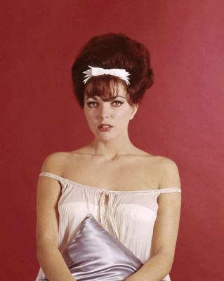 photo 14 in Joan Collins gallery [id182416] 2009-09-22 00:00:00