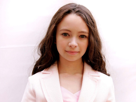 photo 5 in Jodelle Ferland gallery [id236638] 2010-02-17 00:00:00