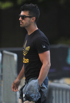 Joe Jonas pic #444952