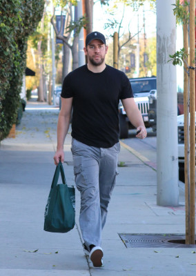 John Krasinski pic #752921