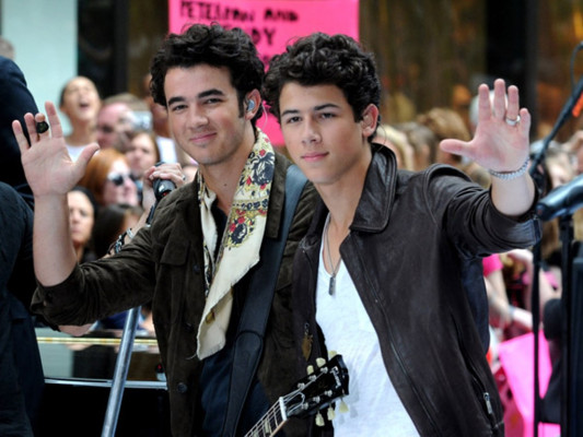 photo 11 in Jonas Brothers gallery [id166385] 2009-07-02 00:00:00