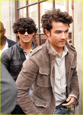 photo 19 in Jonas Brothers gallery [id156458] 2009-05-15 00:00:00