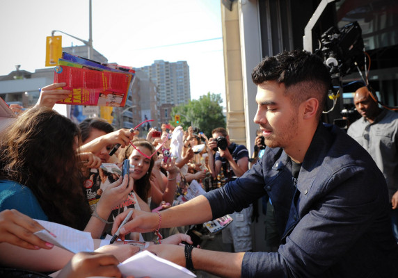 photo 16 in Jonas Brothers gallery [id681474] 2014-03-20 00:00:00
