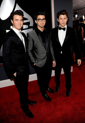 photo 3 in Jonas Brothers gallery [id233057] 2010-02-03 00:00:00